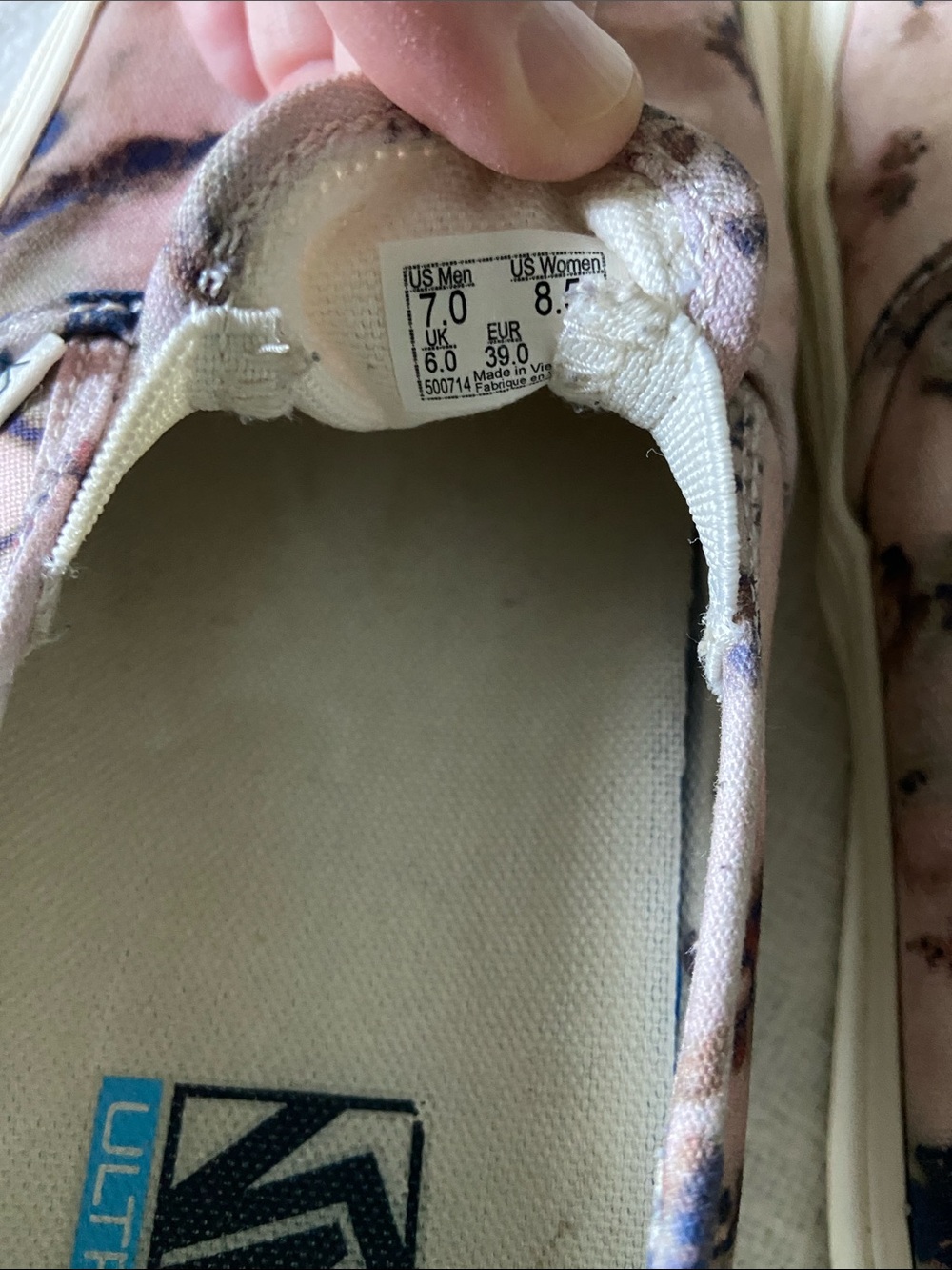 Vans Slip-On Floral Watercolor Canvas Sneakers in Pink and Blue Women’s 8.5 - Picture 7 of 15